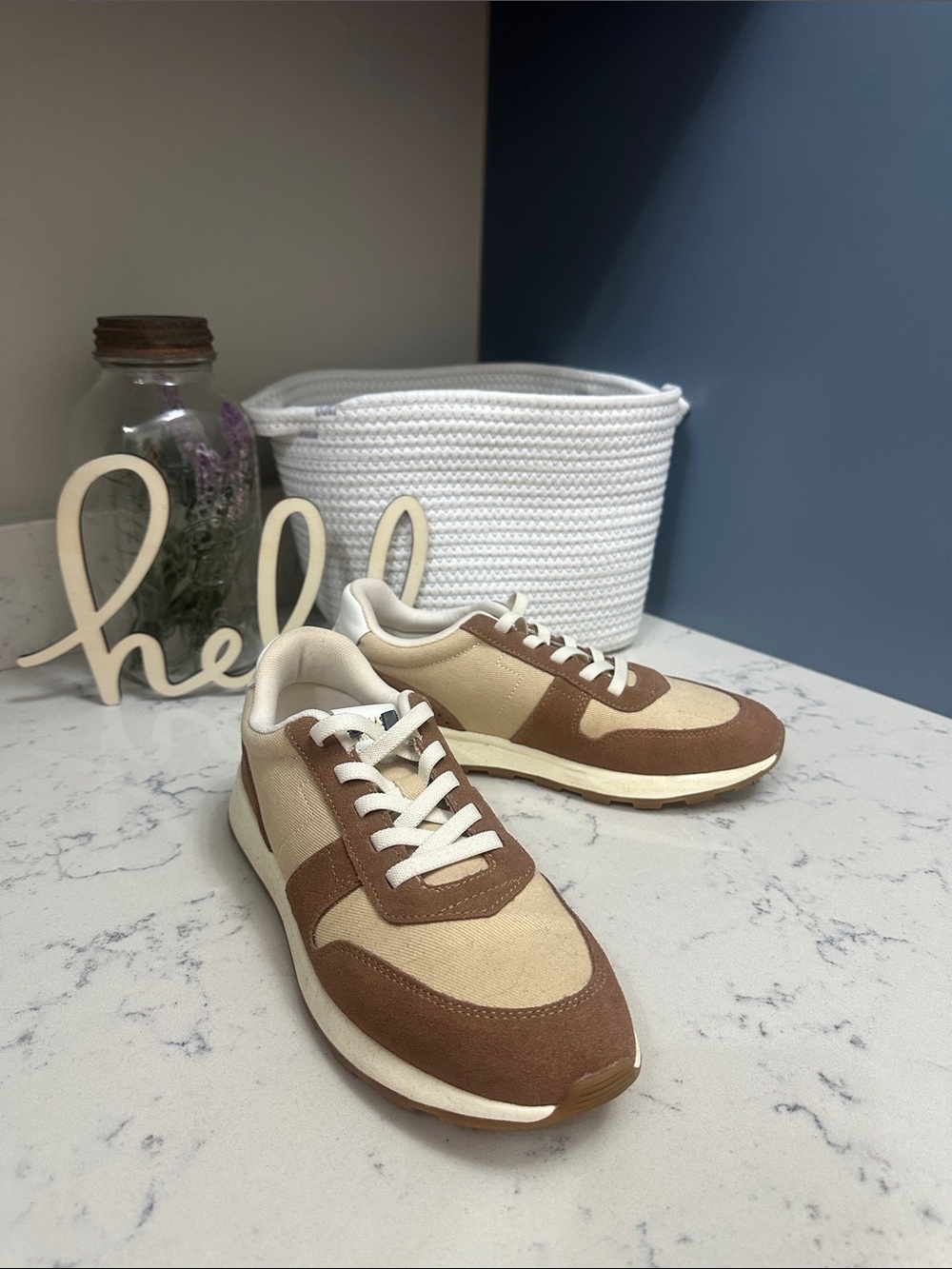 Tom’s Women’s Casual Two-Tone Sneakers 8